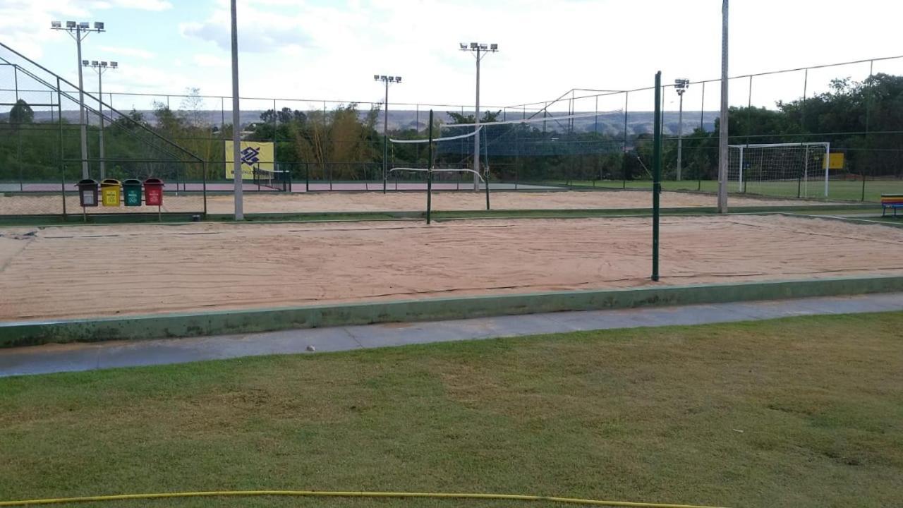 Golden dolphin Express 5pessoas mais 1 criança até 5 anos com toalhas e roupas de cama,lençóis, travesseiros e fronhas e 3 parques aquáticos termais limpeza impostos e taxas já incluso Caldas Novas Exterior foto